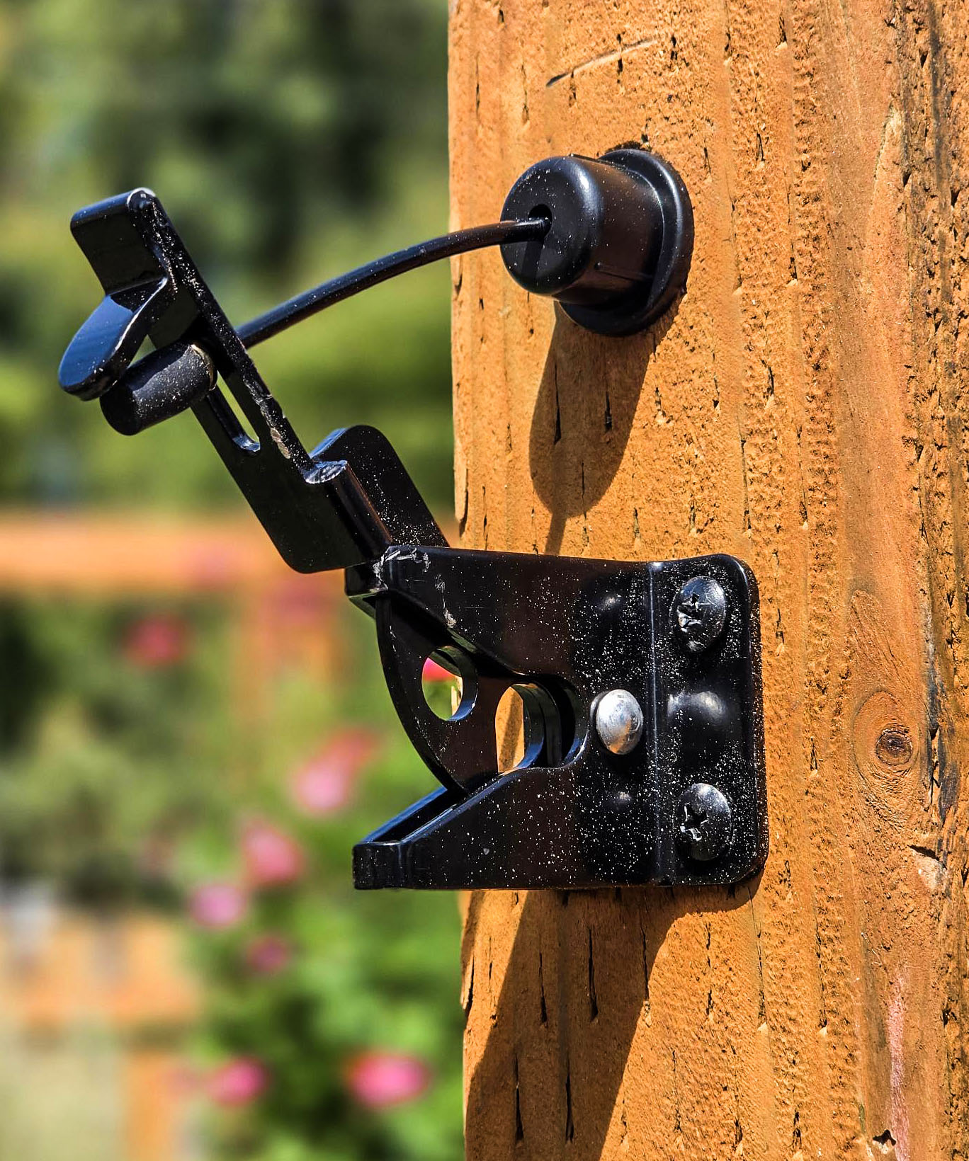 GH Gate latch pull opening solution